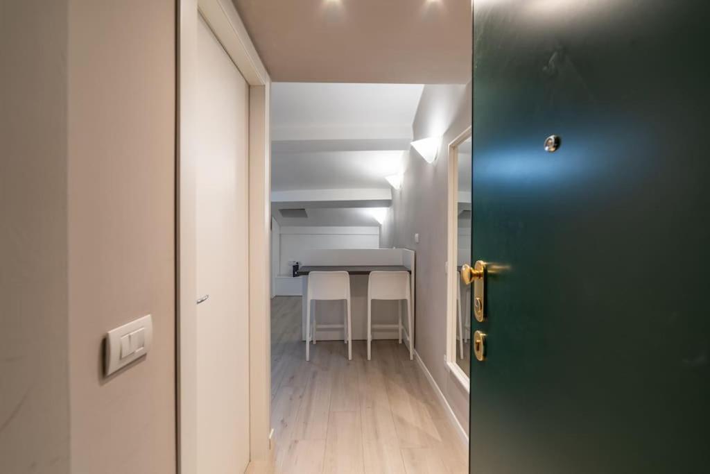 Intrho Flat Porta Romana Appartement Milan